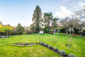 Photo 17- click for photo gallery